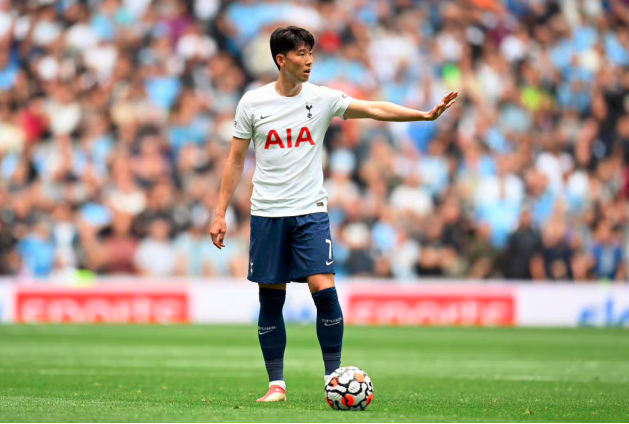  孙兴慜百球里程碑热刺擒狼队  