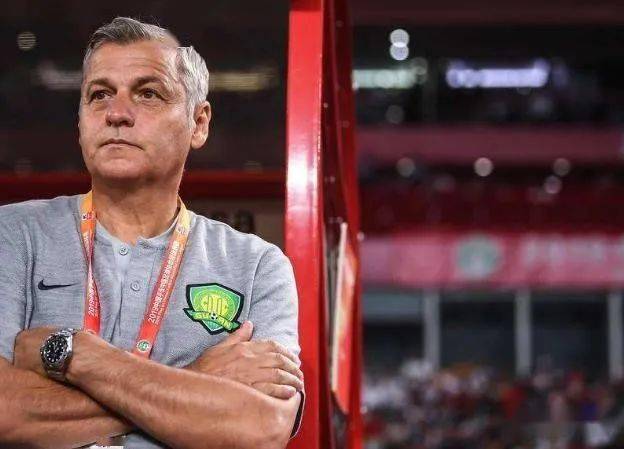  AC米兰官宣主帅下课，新帅候选浮出水面  