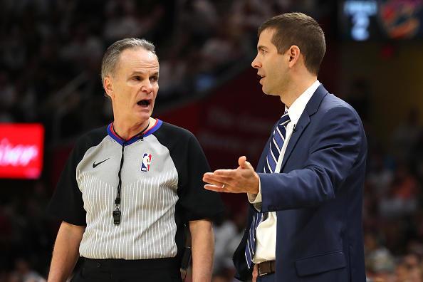  昂热主帅战术变阵成功 终结对巴黎十年不胜魔咒  